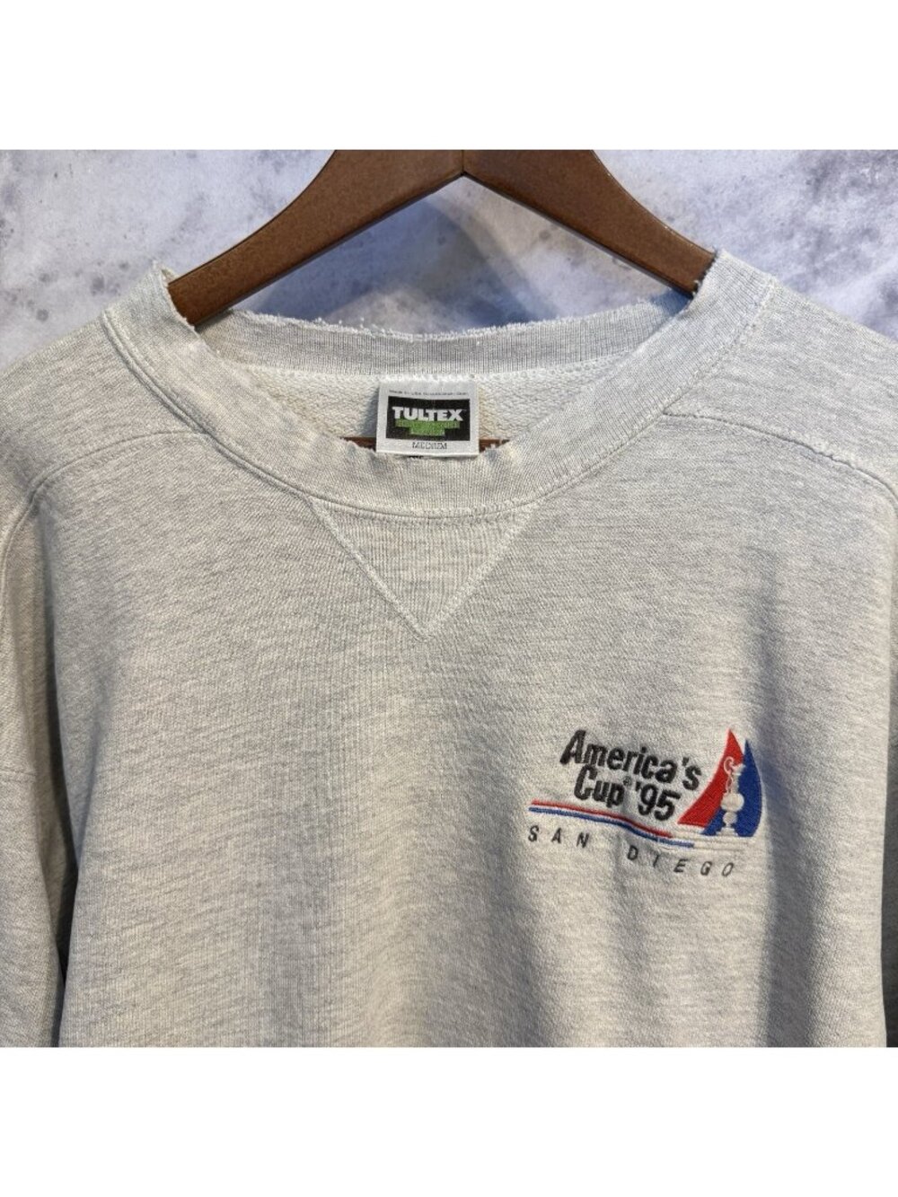 Vintage 90s America's Cup 95 San Diego Sweatshirt Gray V-Stitch Size Large